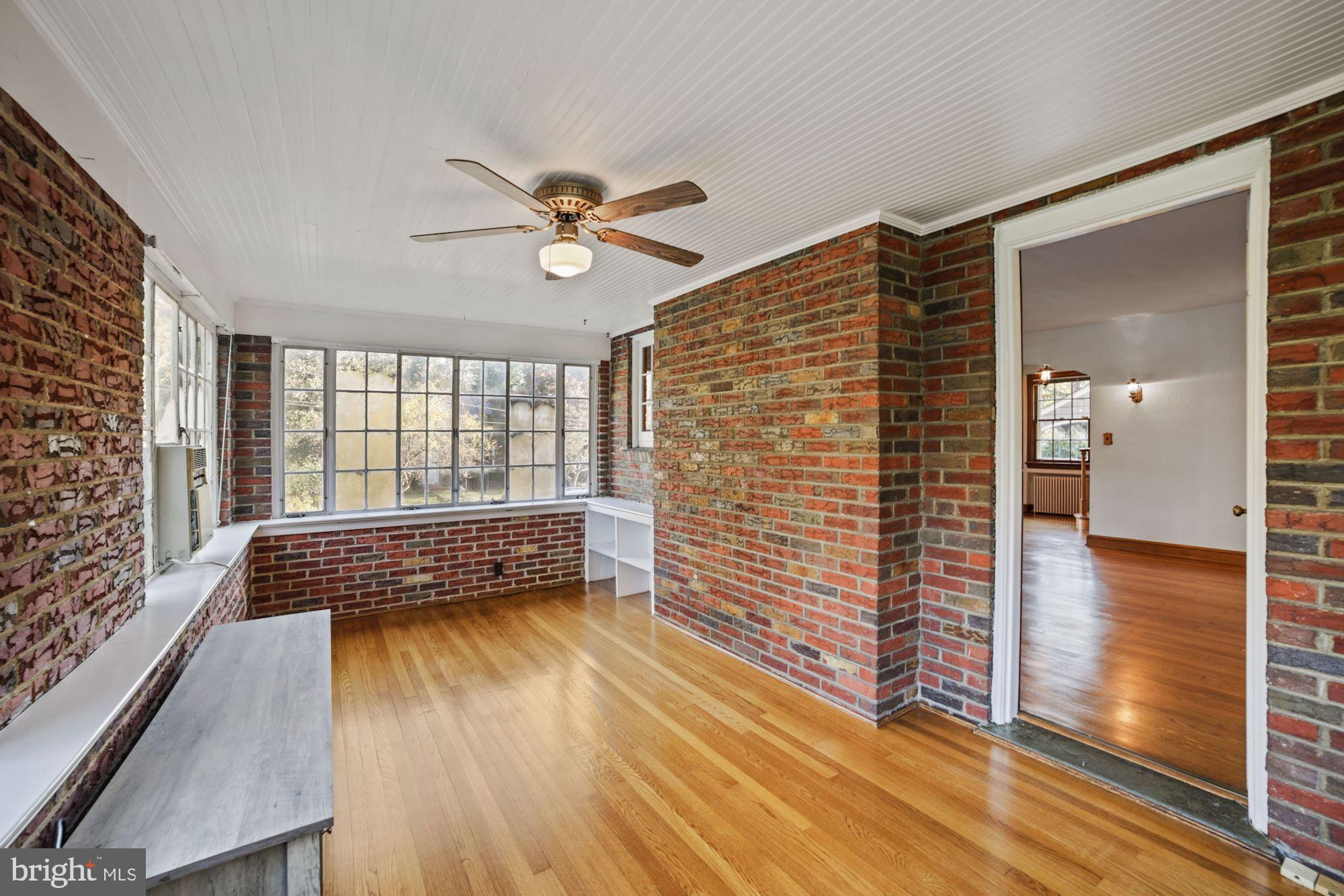 9 Hilltop Road Silver Spring, MD 20910 - Photo 36 of 47