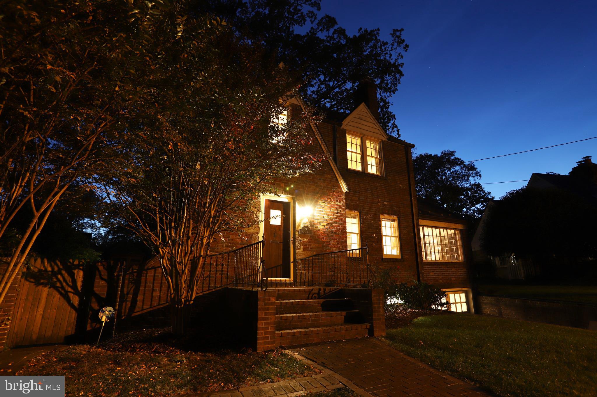 9 Hilltop Road Silver Spring, MD 20910 - Photo 9 of 47