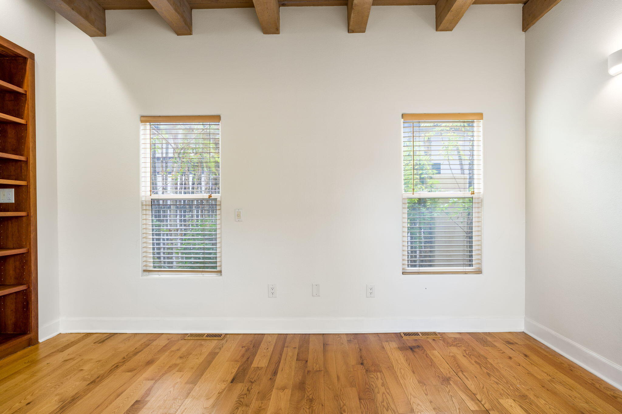 2410 Vicic Road Northwest Albuquerque, NM 87104 - Photo 20 of 54 Gallery Image 20