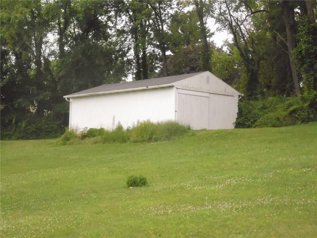 507 Kennedy Road Charleroi, PA 15022 - Photo 22 of 24 Pole barn.