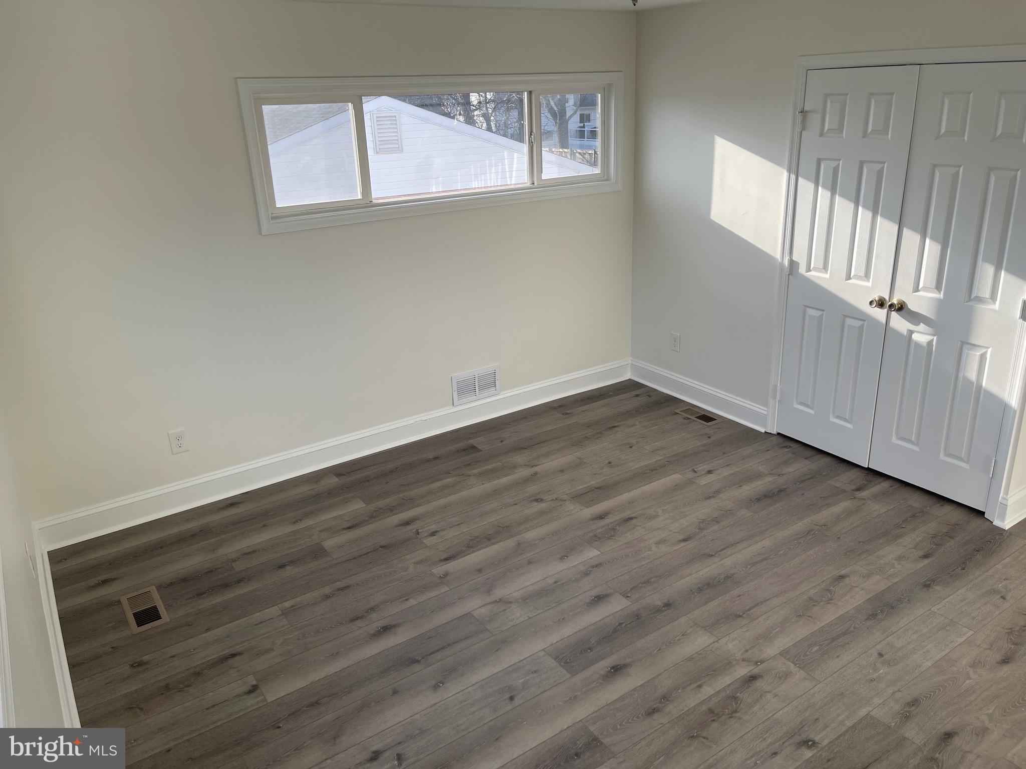 912 Marksworth Road Catonsville, MD 21228 - Photo 11 of 30 Upper Level room #1