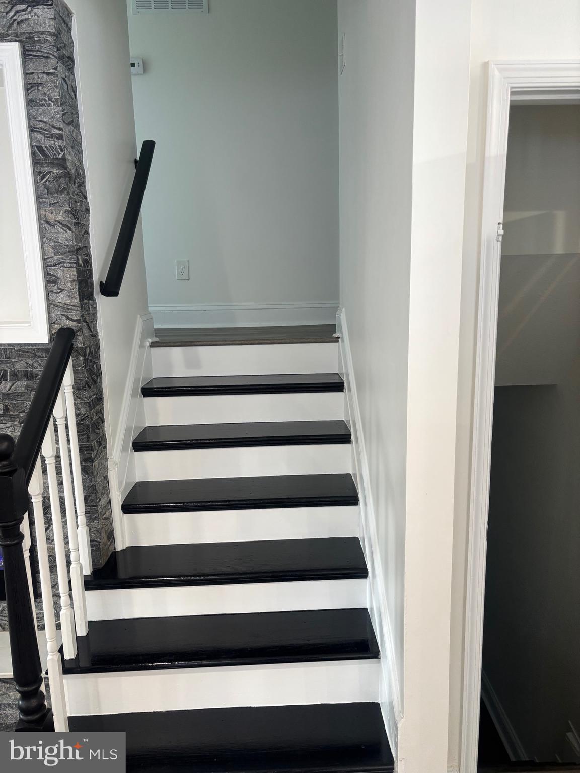 912 Marksworth Road Catonsville, MD 21228 - Photo 10 of 30 Stairs to upper level