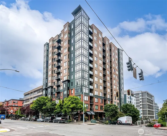 $1,995 | 2721 1st Avenue, Unit 604, Seattle, WA 98121