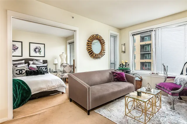 $1,995 | 2721 1st Avenue, Unit 604, Seattle, WA 98121