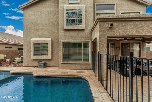 $639,900 | 6816 West Bronco Trail, Peoria, AZ 85383