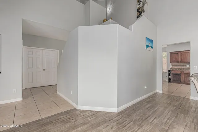 $639,900 | 6816 West Bronco Trail, Peoria, AZ 85383