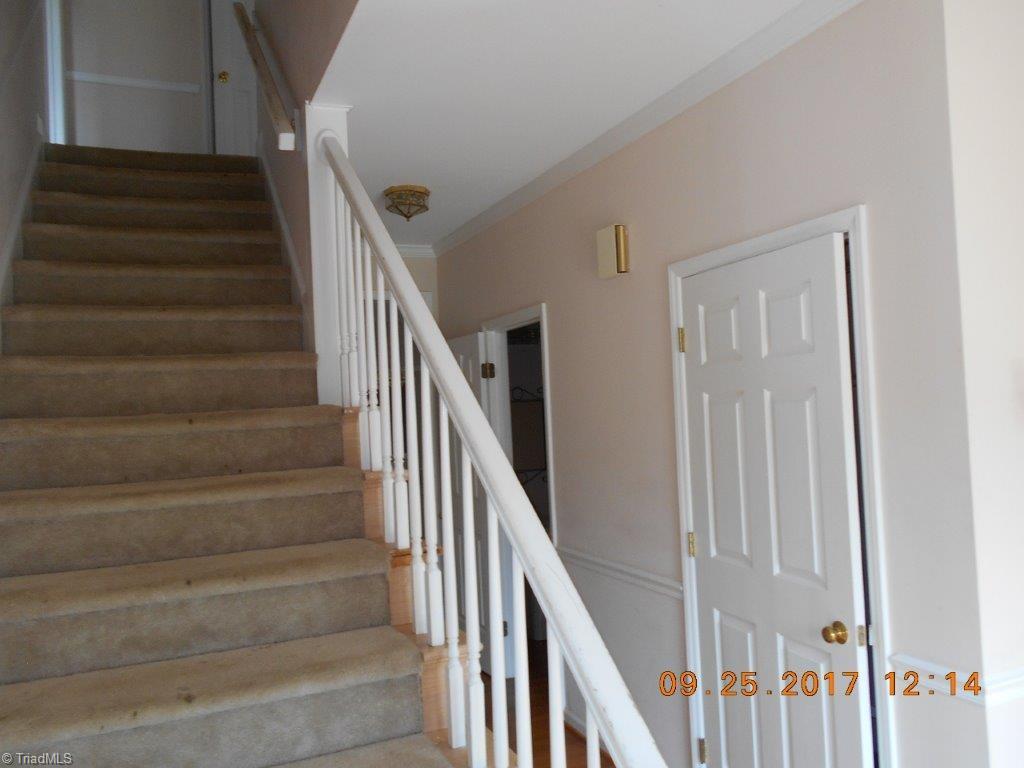 6906 Bridgewood Road Clemmons, NC 27012 - Photo 7 of 30 Gallery Image 7