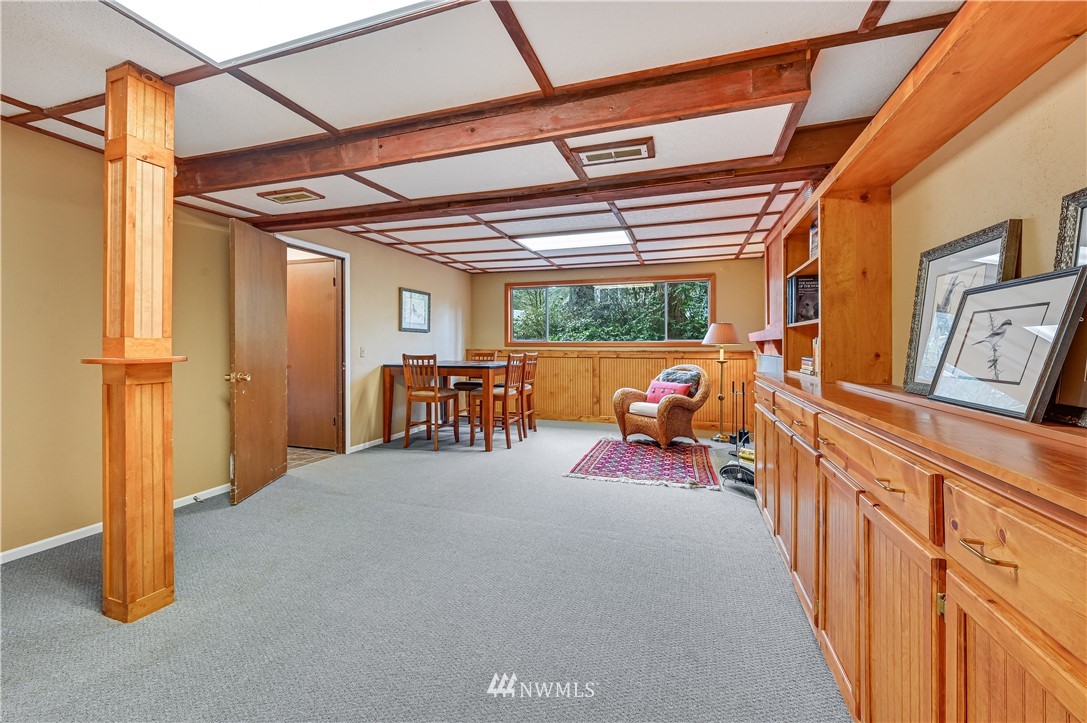 116 East Jonathan Road Bothell, WA 98012 - Photo 16 of 27 a view of a porch with furniture