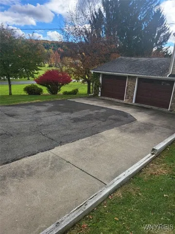 $264,995 | 368 Pierce Hill Road, Vestal, NY 13850