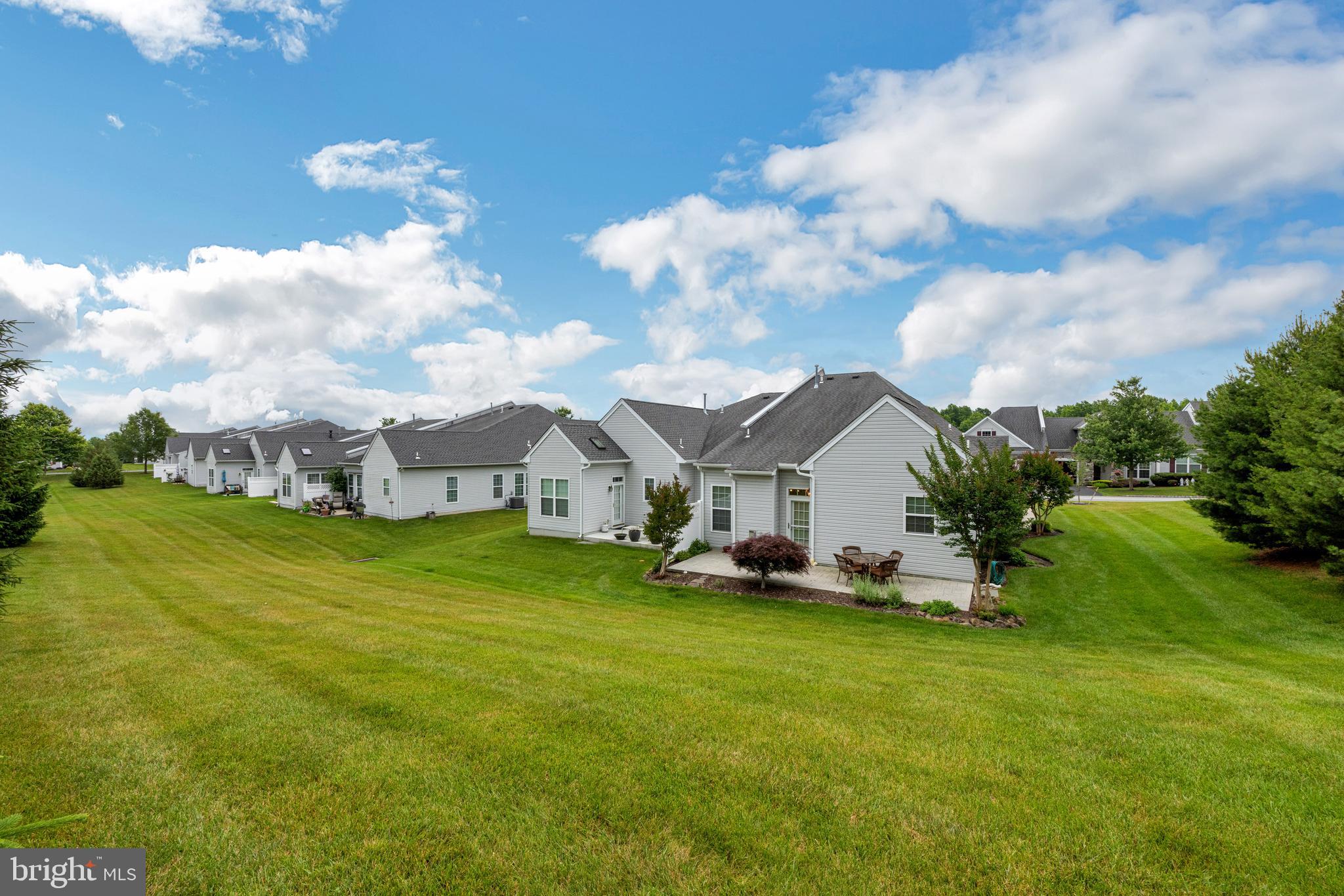 1612 Boxwood Road Garnet Valley, PA 19060 - Photo 31 of 33 Large private patio