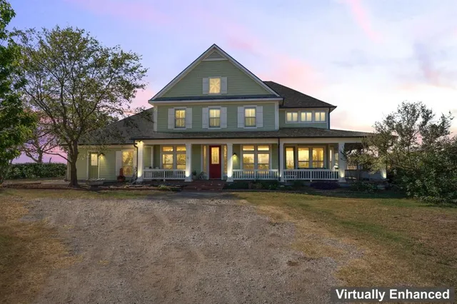 $1,925,000 | 3000 Farm To Market Road 2848, Valley View, TX 76272