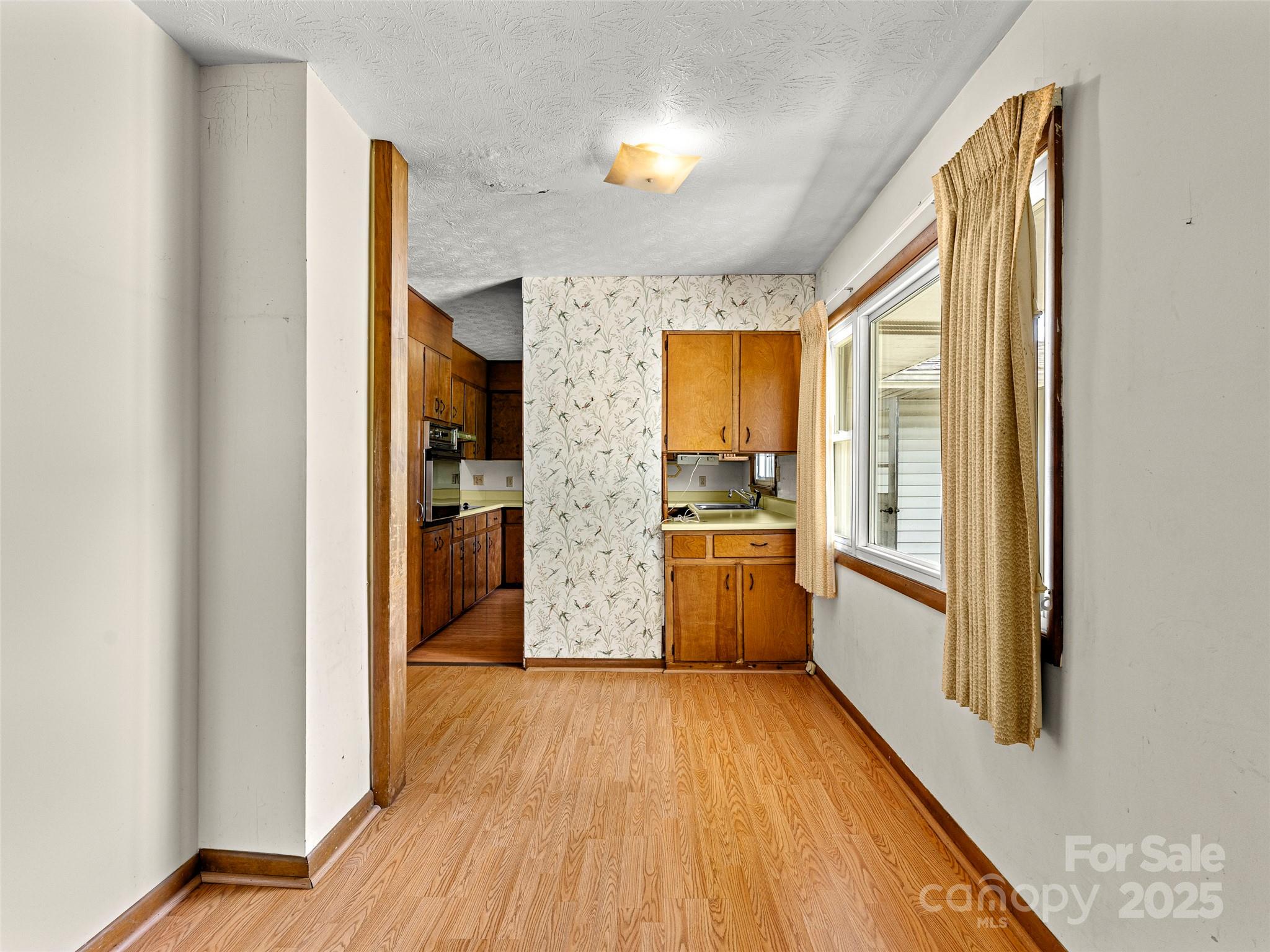 55 Dock Ratcliff Road Waynesville, NC 28786 - Photo 10 of 29 Gallery Image 10