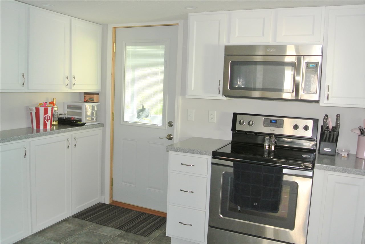 5471 West State Road Poland, IN 47868 - Photo 12 of 18 Gallery Image 12