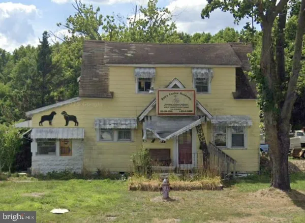 $369,900 | 20484 South Dupont Highway, Harrington, DE 19952