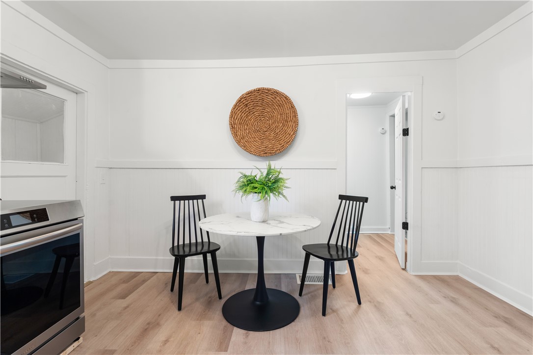 507 Ames Street Rochester, NY 14606 - Photo 12 of 37