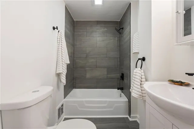 $129,999 | 507 Ames Street, Rochester, NY 14606