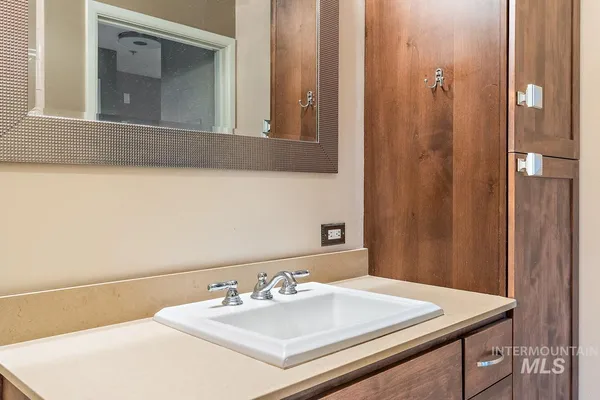 $503,000 | 323 West Jefferson Street, Unit 205, Boise, ID 83702