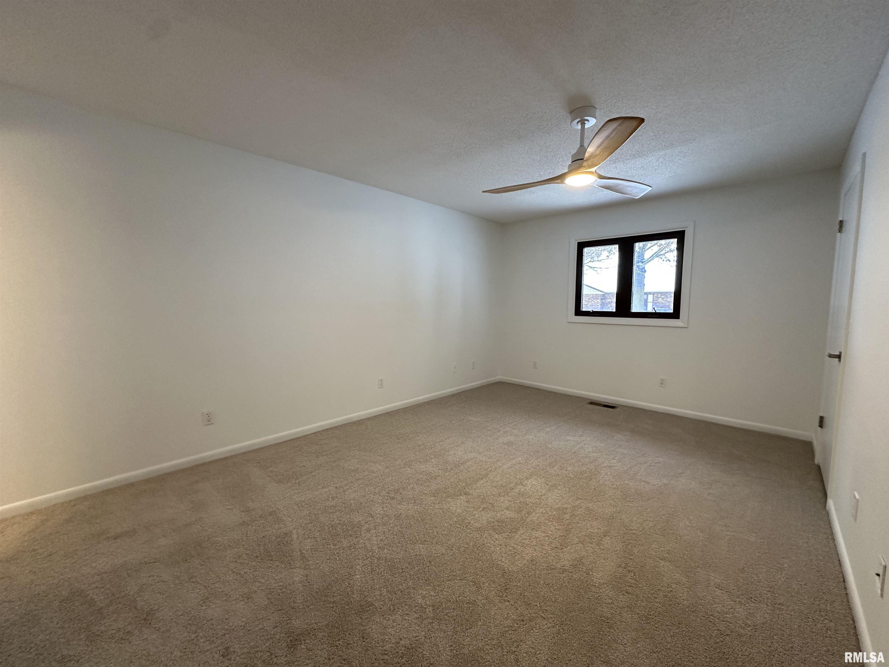 1823 South Madison Street Macomb, IL 61455 - Photo 14 of 21