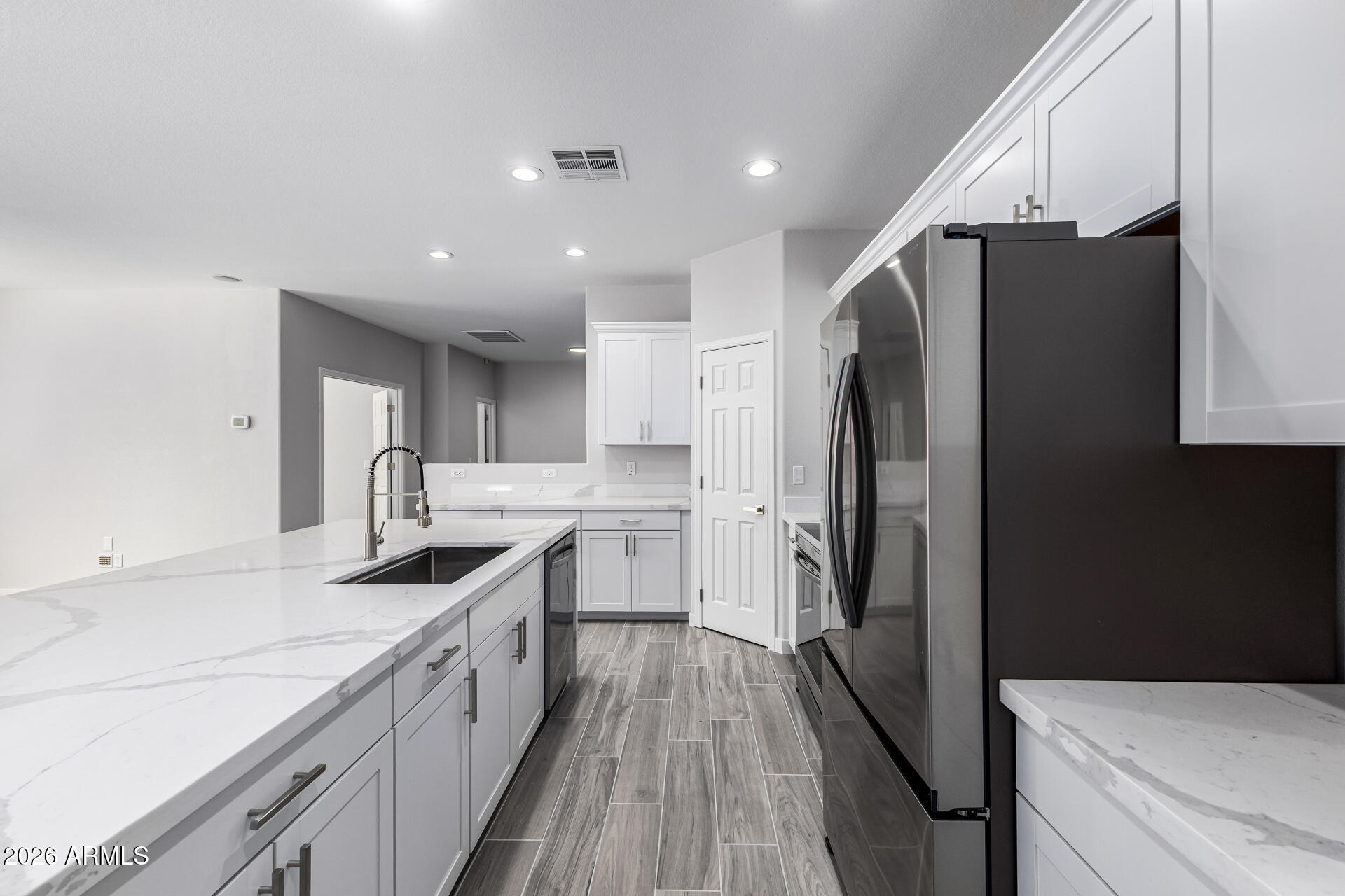 17867 North Madison Road Maricopa, AZ 85139 - Photo 16 of 38 14 - Madison