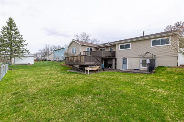 $330,000 | 27 Florendin Drive, Henrietta, NY 14467