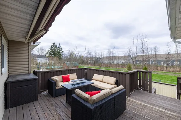 $330,000 | 27 Florendin Drive, Henrietta, NY 14467