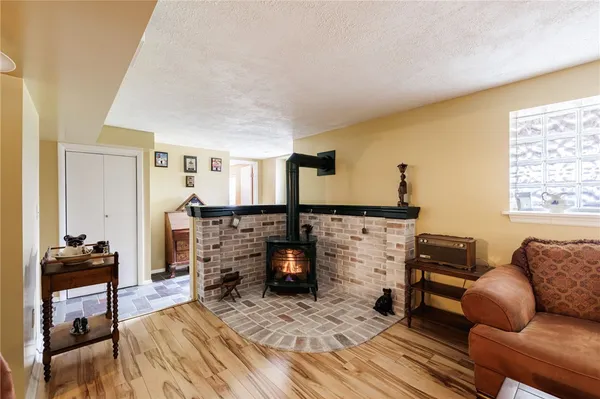$330,000 | 27 Florendin Drive, Henrietta, NY 14467