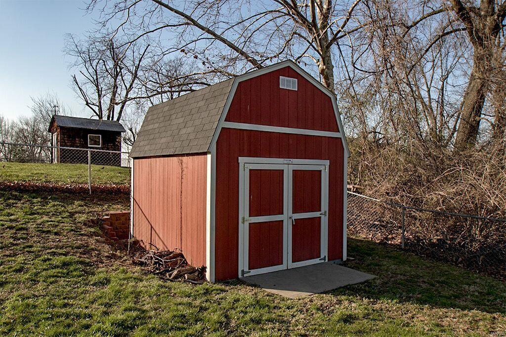 3721 Edwards Road St. Louis, MO 63125 - Photo 19 of 39 Gallery Image 19
