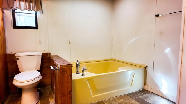 $90,000 | 9 Wyman Road, Deering, NH 03244