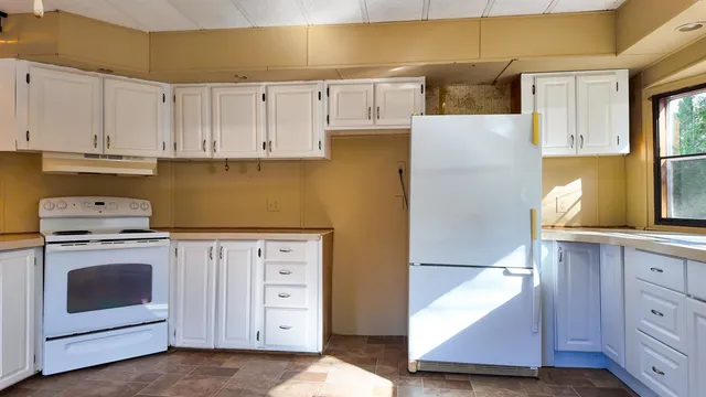 $90,000 | 9 Wyman Road, Deering, NH 03244