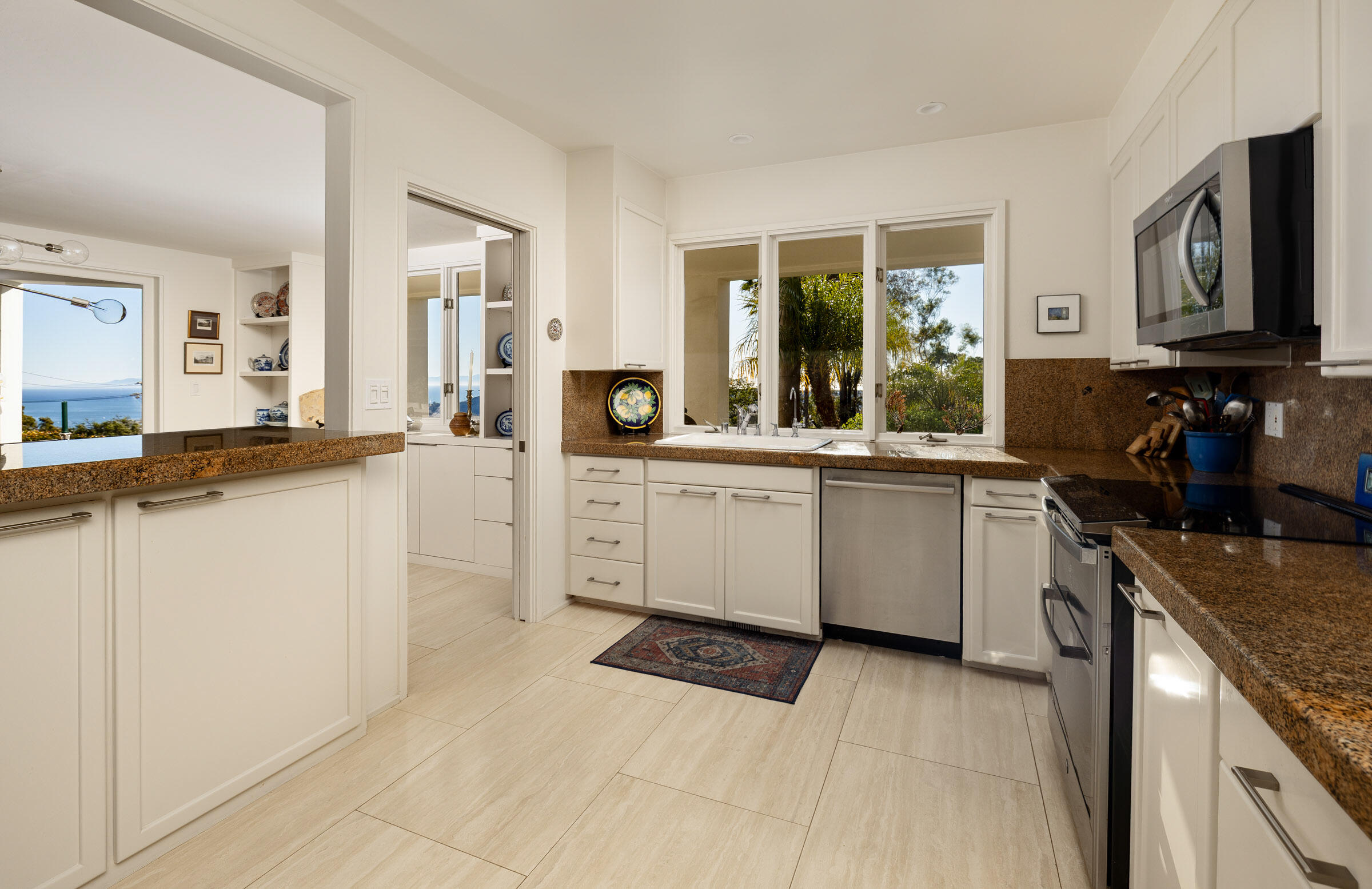 1816 East Las Tunas Road Santa Barbara, CA 93103 - Photo 11 of 24 1816 E Las Tunas-11