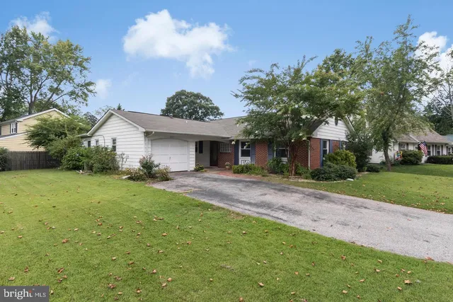 $2,850 | 12425 Stretton Lane, Bowie, MD 20715