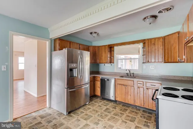 $2,850 | 12425 Stretton Lane, Bowie, MD 20715