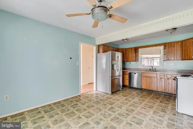 $2,850 | 12425 Stretton Lane, Bowie, MD 20715