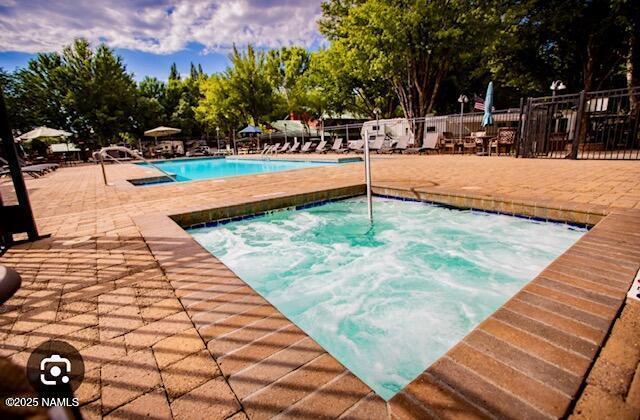 17550 South Munds Ranch Road, Unit 300 Munds Park, AZ 86017 - Photo 18 of 29 community spa