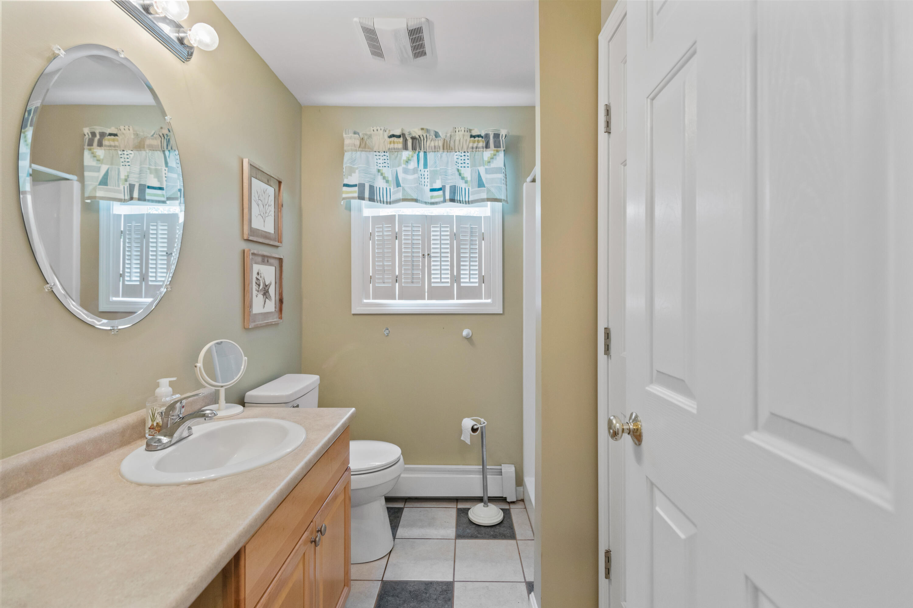 8 Kings Lane Windham, ME 04062 - Photo 10 of 29 8 Kings Lane Windham-028