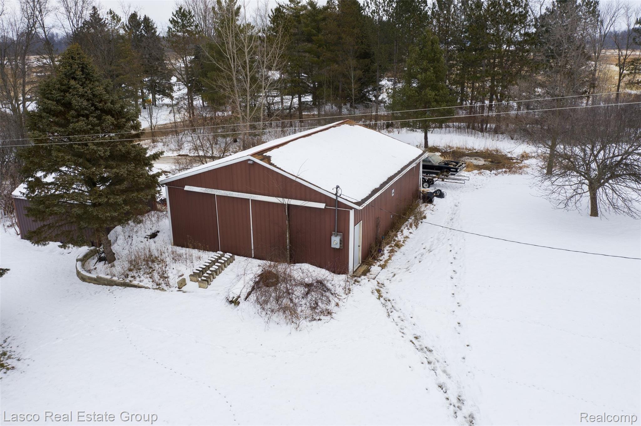 8017 Whitney Road Gaines, MI 48436 - Photo 2 of 52 DJI_0490.jpg