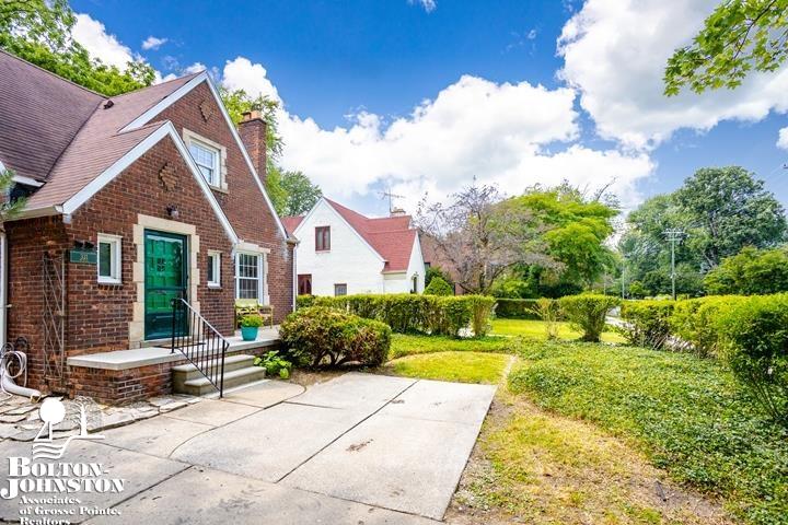 321 Moross Road Grosse Pointe Farms, MI 48236 - Photo 47 of 52