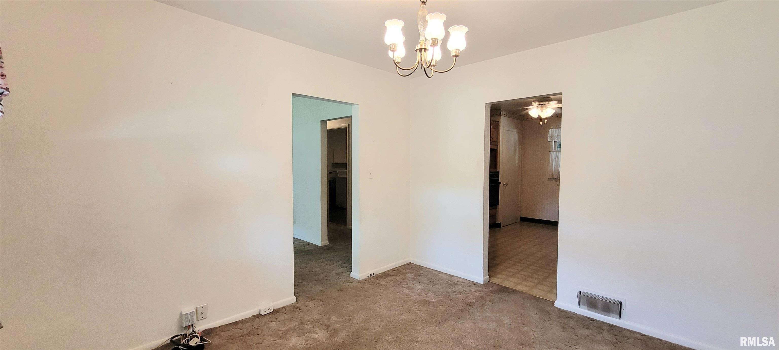 2361 East Converse Street Springfield, IL 62702 - Photo 7 of 39