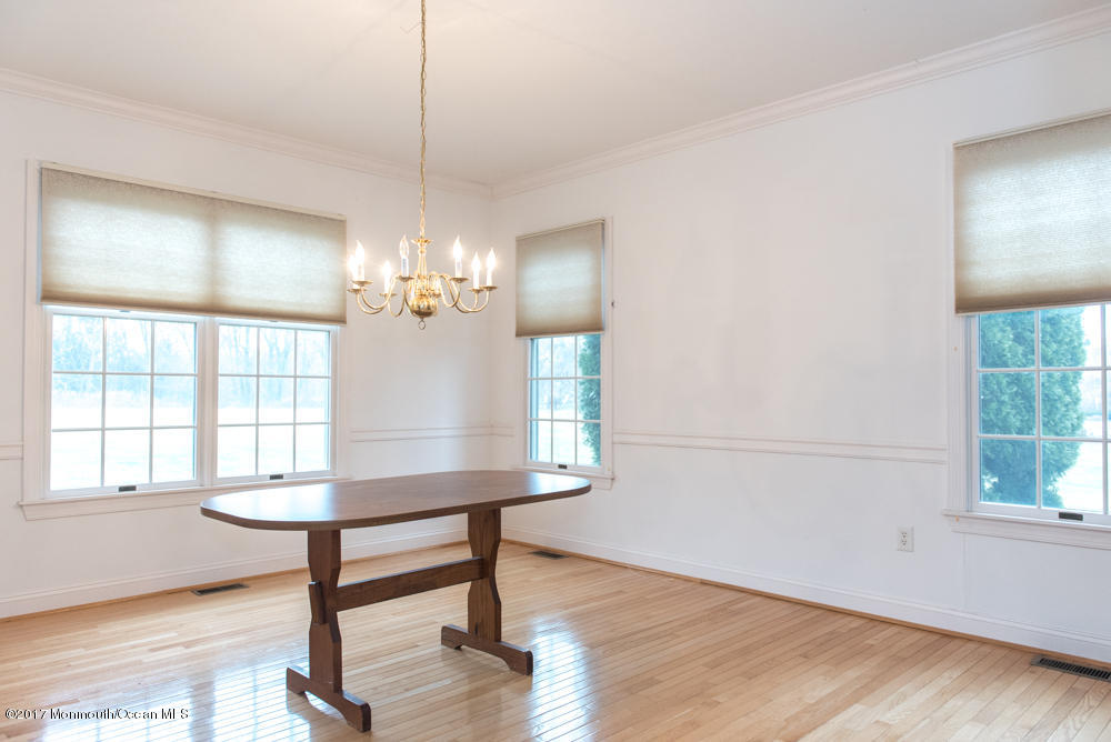 76 Rustic Way Freehold, NJ 07728 - Photo 7 of 31 jt (10 of 20)