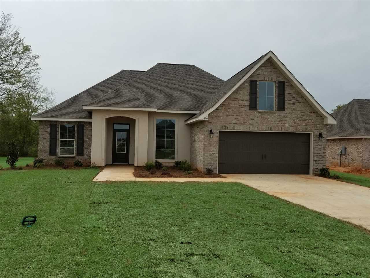 1070 Thoresby Drive Foley, AL 36535 - Photo 1 of 3