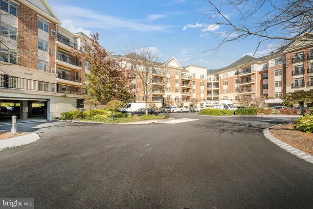 $417,777 | 503 Carson Terrace, Huntingdon Valley, PA 19006