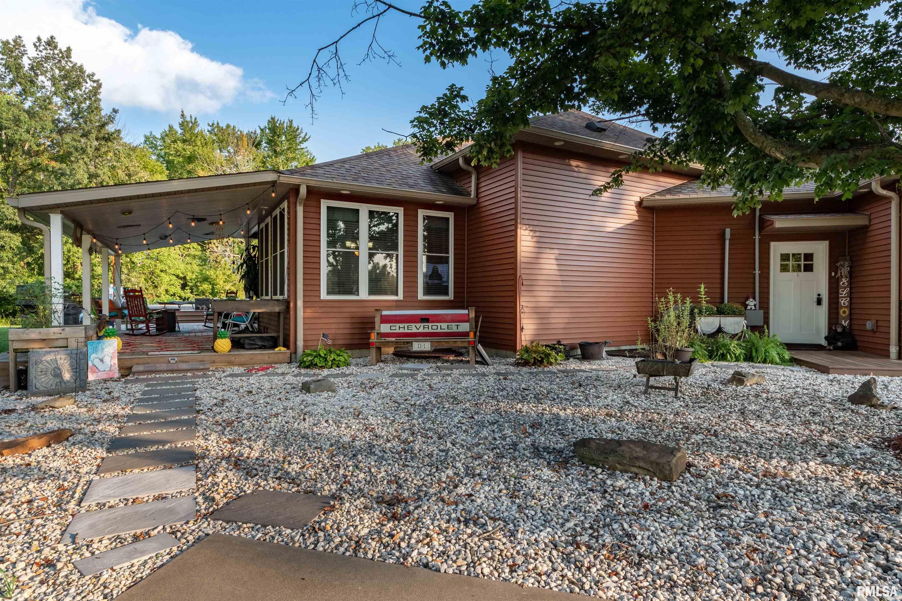 3831 Homestead Road Marion, IL 62959 - Photo 11 of 48 Gallery Image 11
