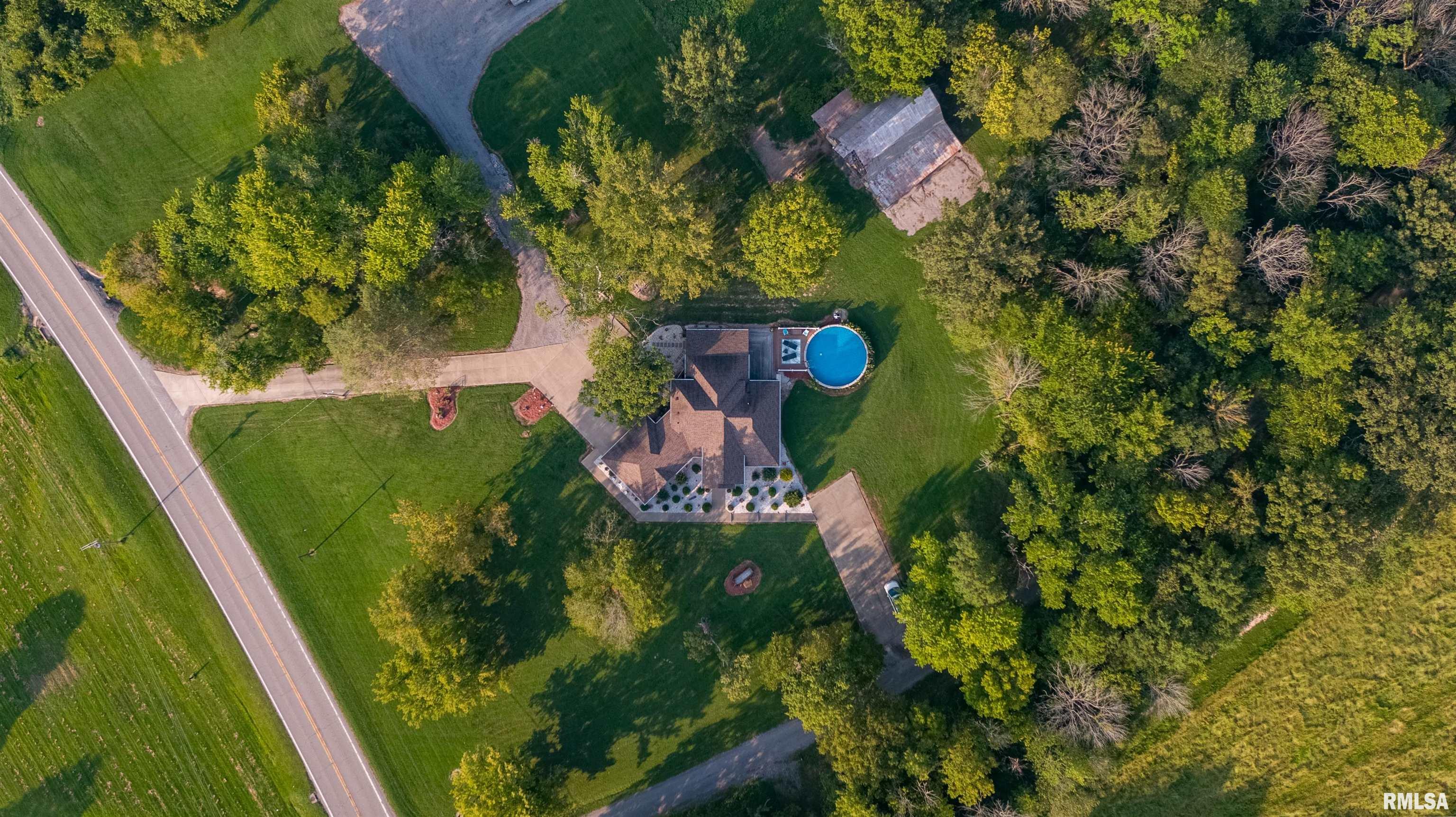 3831 Homestead Road Marion, IL 62959 - Photo 18 of 48 Gallery Image 18