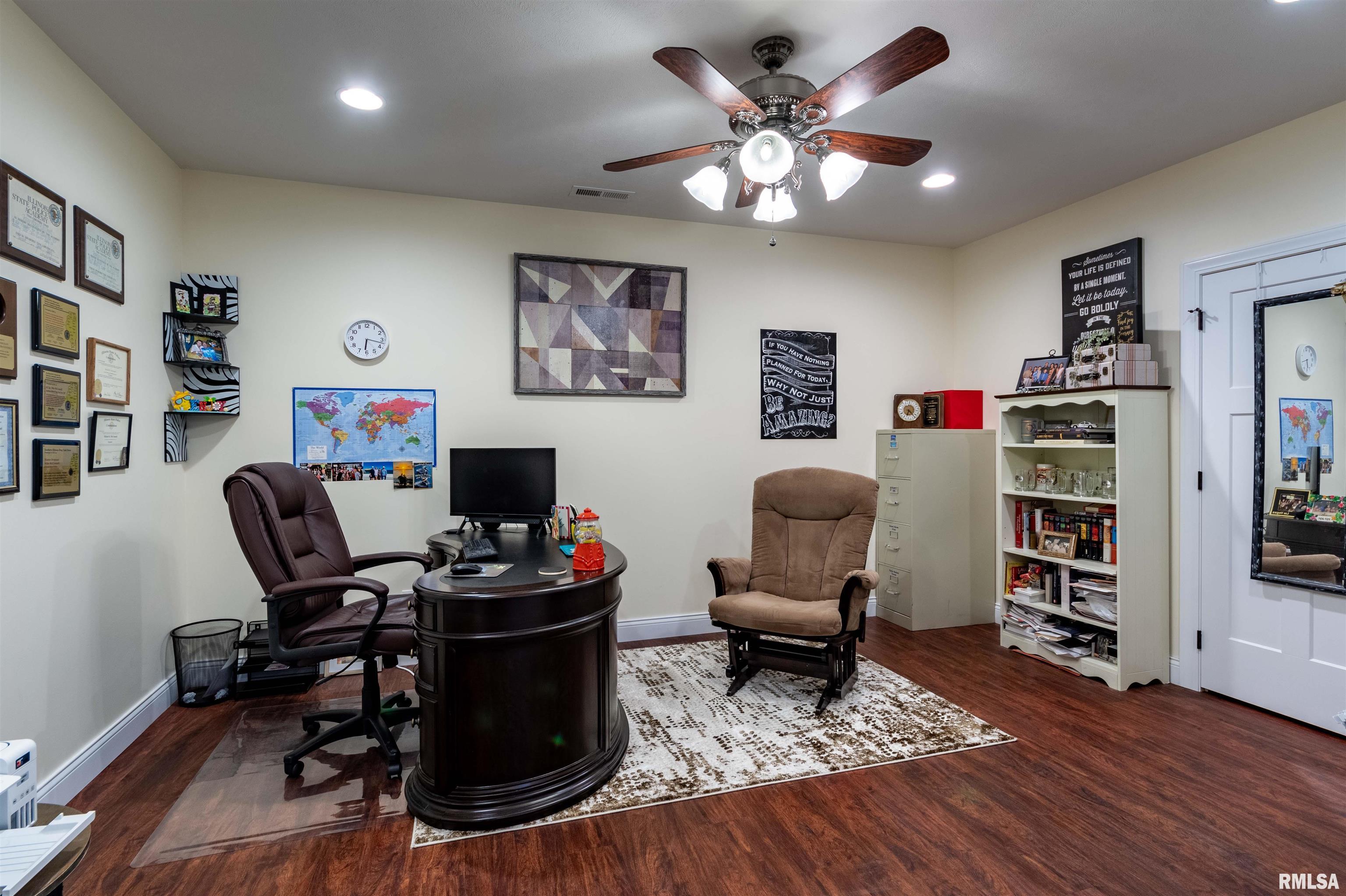 3831 Homestead Road Marion, IL 62959 - Photo 38 of 48 Gallery Image 38