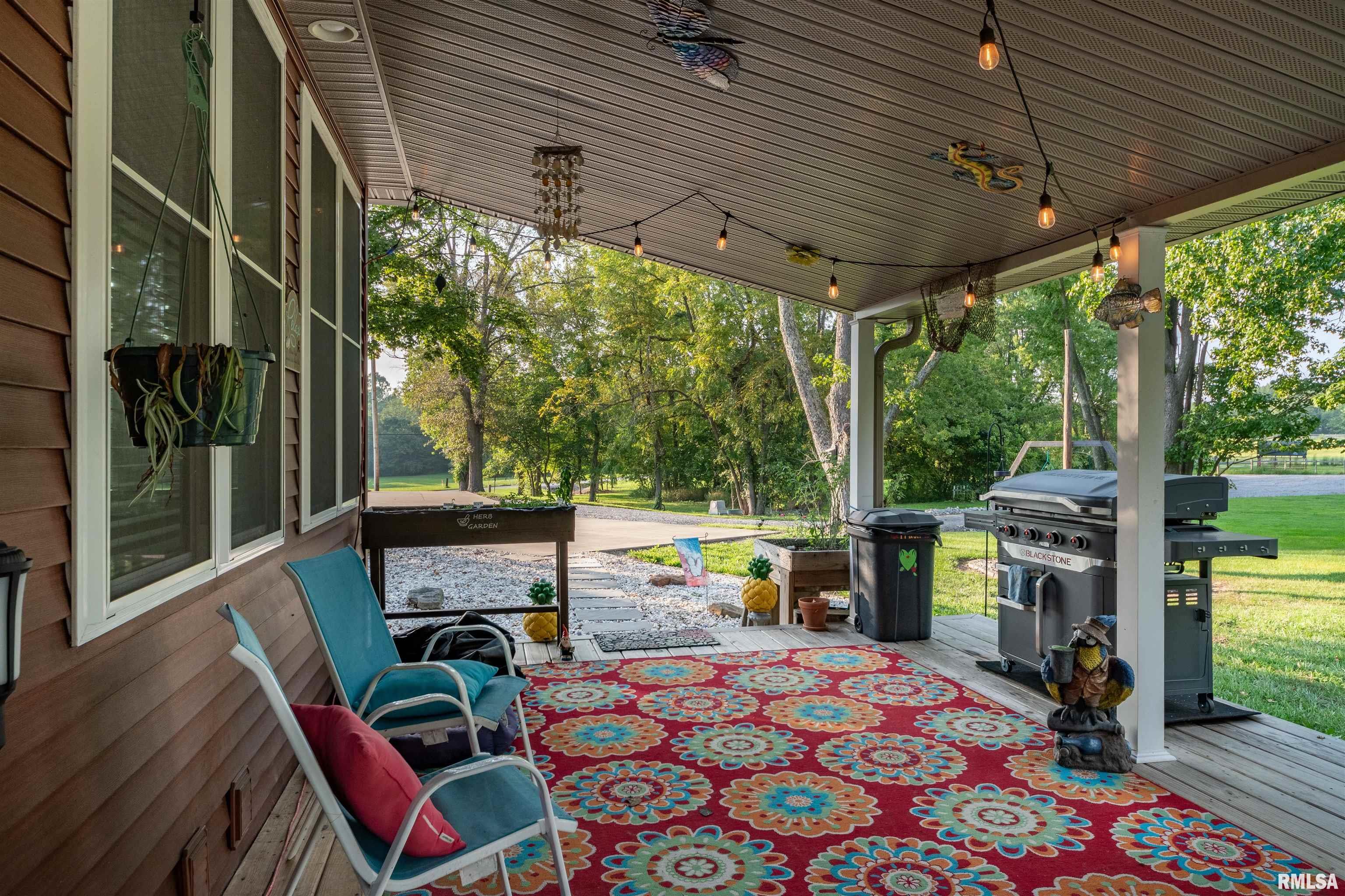 3831 Homestead Road Marion, IL 62959 - Photo 9 of 48 Gallery Image 9
