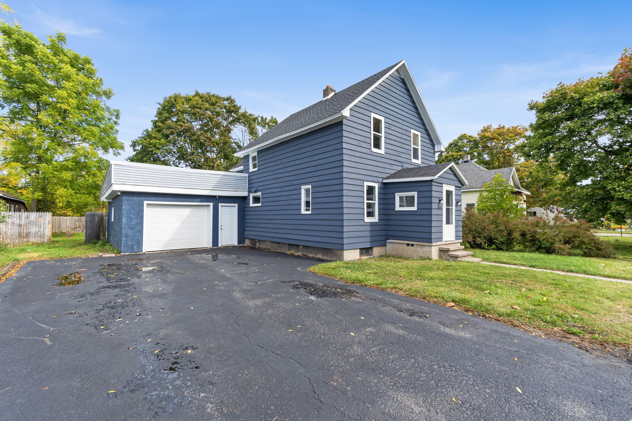 806 Division Street Cheboygan, MI 49721 - Photo 33 of 44 4-web-or-mls-DSC05327