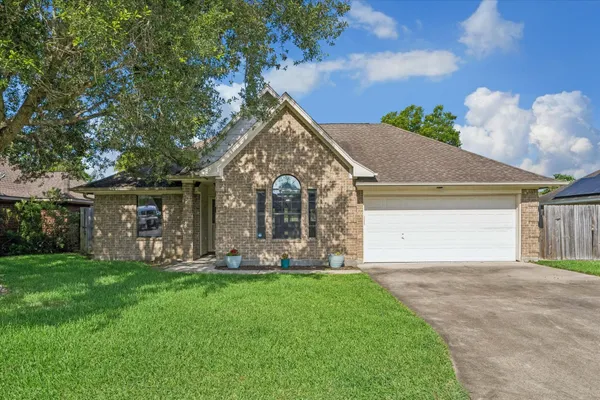 $270,000 | 4607 Julia Lane, Santa Fe, TX 77510