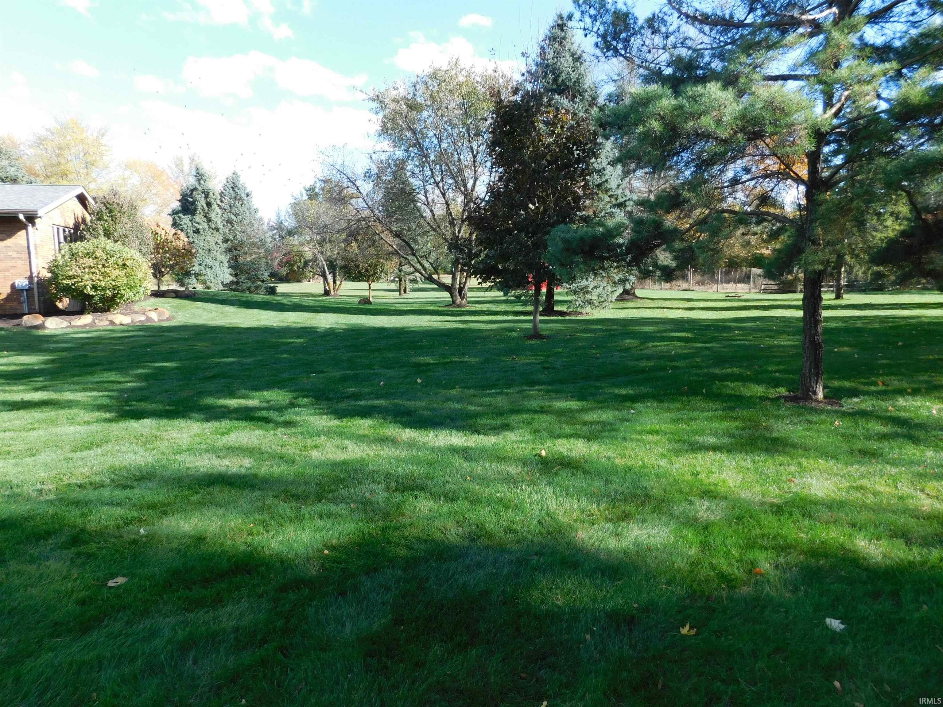 102 Southfield Road Winona Lake, IN 46590 - Photo 34 of 36