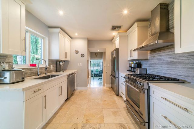 $1,400,000 | 922 Castile Avenue, Coral Gables, FL 33134