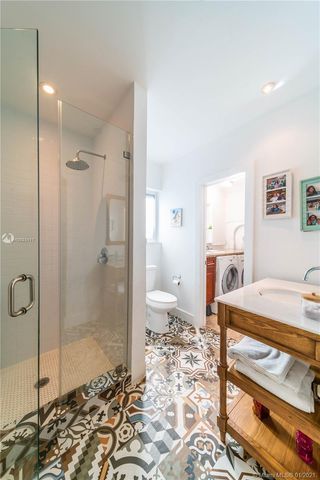 $1,400,000 | 922 Castile Avenue, Coral Gables, FL 33134